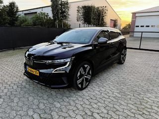 Renault Mégane EV60 ICONIC 1e eig leder warmtepomp SOH 94%