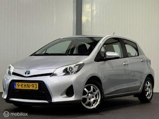 Toyota Yaris 1.5 Full Hybrid Aspiration Automaat [ NAP Trekh Dealer ond cruise-clima ]