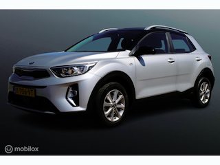 Kia Stonic 1.0 T-GDi MHEV DynamicLine, Zwart dak, App connect/navi, Cruise, Airco, Pdc + camera, Telefoon