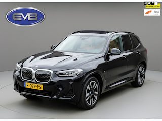 BMW X3 IX3 SPORT pakket 80 kWh, panoramadak, SOH 98,2 %,vol opties, 1 e eigenaar,conjac sport leder, Origineel NL auto met nap