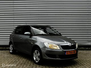 Skoda Fabia 1.2 TSI 86PK Fresh | 1e eig | Stoelverwarming |
