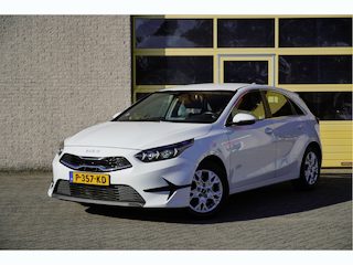 Kia Ceed 1.0 T-GDi 5drs DynamicLine BJ2022 Lmv 16" | Led V+A | Pdc | Achteruitrijcamera | App-Connect | Navi | Climate control | Cruise control | Getint glas