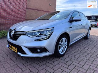 Renault Mégane 1.5 Blue dCi Limited, Marge, Euro 6, Hatchback, Apple Carplay