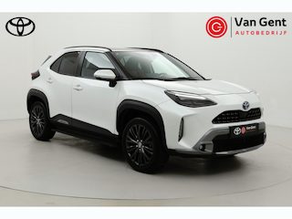 Toyota Yaris Cross 1.5 Hybrid Adventure | Panoramadak | Trekhaak | Treeplanken | Dodehoek detectie | JBL | Head-up display | Apple Carplay / Android Auto | Parkeersensoren voor/achter | Stoelverwarming | 18 inch