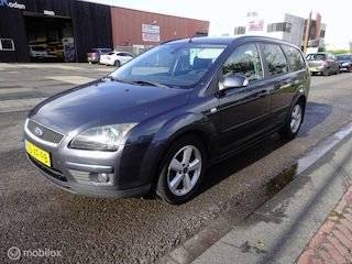 Ford Focus Wagon 1.6-16V Titanium ZEER NETJES!!