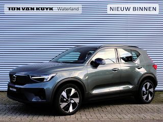 Volvo EX40 Single Motor Extended Range Plus Automaat / Trekhaak / All-seasonbanden / Harman Kardon audio