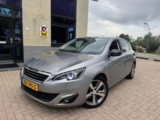 Peugeot 308 1.2 PureTech Allure- panodak-trekhaak- automaat