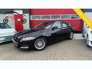 Jaguar XF 2.0d Portfolio DEALER OH / TREKHAAK / XENON / NAVI / CAMERA / PDC / BLUETOOTH / CRUISE / NL-AUTO