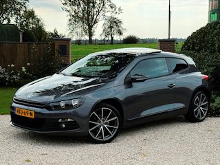 Volkswagen Scirocco 1.4 TSI Highline Plus *LEER+PANO+PDC*
