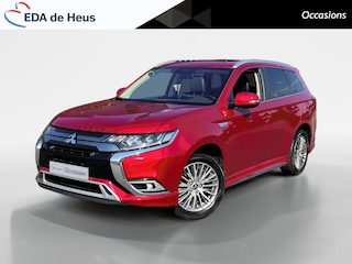 Mitsubishi Outlander 2.4 PHEV autom. Intense+ NL Auto | Pano dak | Trekhaak | LED | Alcantara | Blind Spot | Stoel-/stuurverwarming | etc.