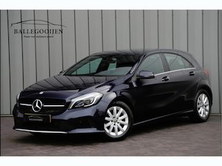 Mercedes-Benz A-klasse 180 Business Solution | Led | Stoelverwarming | Cruise-control | Apple-carplay | Camera | Startknop | Facelift | NL-Auto | 2018.