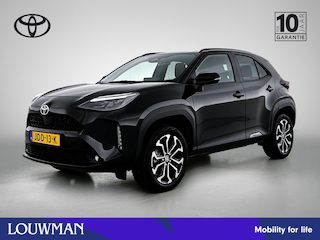 Toyota Yaris Cross 1.5 Hybrid 115 Dynamic Comfort Pack | BTW voertuig | Dodehoek detectie | Stoel+stuurverwarming | Parkeersensoren voor+achter | Draadloze telefoonlader |