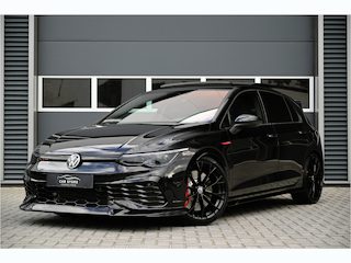 Volkswagen Golf 2.0 TSI GTI CLUBSPORT 300 PK / PANO / EVENTURI / ZAERO BODYKIT / BLACK STYLE / 19" / UNIEK