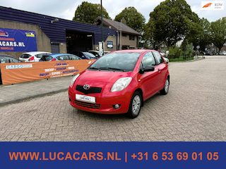 Toyota Yaris 1.0 VVTi NIEUWE APK!