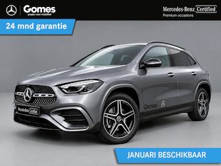 Mercedes-Benz GLA 250 e Business Solution AMG | Bruin Interieur | Night Pakket | Trekhaak | Panoramadak | MULTIBEAM LED koplampen | Apple CarPlay | Android Auto | Stoelverwarming | Sfeerverlichting | Sierdelen Lindehout Zwart | Elektrische Achterklep | Elektrisch Inklapbare Buitenspiegels | Achteruitrijcamera | Parkeersensoren