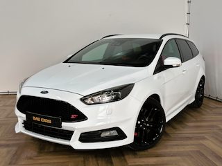 Ford Focus Wagon 2.0 ST|DEALER ONDERHOUDEN|CARPLAY|INRUIL MOGELIJK|