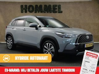 Toyota Corolla Cross Hybrid 140 Style - ORIGINEEL NEDERLANDSE AUTO - AFKOMSTIG VAN 1E EIGENAAR - PARKEERSENOREN VOOR/ ACHTER - THUISKOMER RESERVEWIEL - DODEHOEK DETECTIE - ELEKTRISCHE ACHTERKLEP - NAVIGATIE - CAMERA - CLIMATE CONTROL