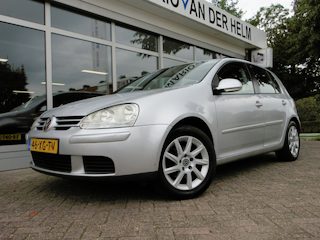 Volkswagen Golf 1.6 Optive 3