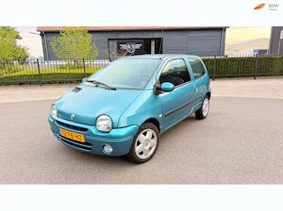 Renault Twingo 1.2 Privilège Stuurbekr cv 127000KM