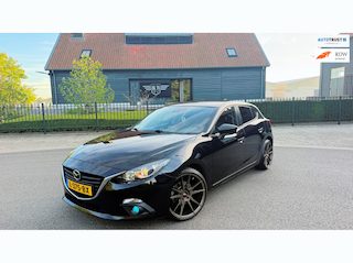 Mazda 3 2.0 TS 170 PK AIRCO/ECC NAVIGATIE 19" VELGEN