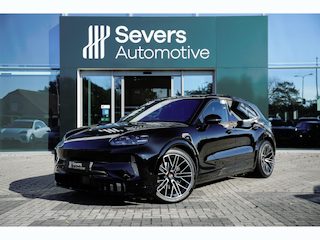 Porsche Cayenne Electric 113 kWh | SportDesign pakket | Achterasbesturing | Panoramadak | Passenger Display| Drive Assist | Head-Up Display | Sport Chrono pakket|  18-voudig Stoelventilatie | BOSE® Surround Sound System |
