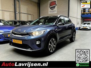 Kia Stonic DynamicLine NL AUTO NAP NAVI/CAMERA CARPLAY ANDROID TWO-TONE AIRCO CRUISE TREKHAAK!!