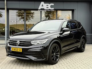 Volkswagen Tiguan 2.0 TSI 4Motion Highline Business R 7p. BTW Pano ACC Sfeerverlichting Elektrische Trekhaak