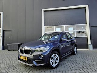 BMW X1 sDrive18i High Executive Automaat | 1e eig | Trekhaak