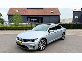 Volkswagen Passat 1.4 TSI GTE 218PK Panoramadak Virtual Display Leer Navi Led-Xenon 360"Camera