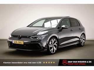 Volkswagen Golf 1.5 eTSI R-Line Business | PANORAMADAK | STUURVERWARMING | DAB | APPLE | CAMERA | TREKHAAK | 18"
