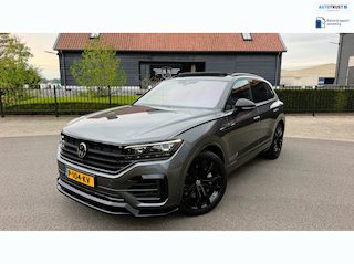 Volkswagen Touareg 3.0 TSi eHybrid 4MOTION R-Line Panoramadak leer Camera Electr.Trekhaak