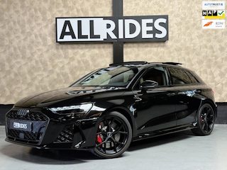 Audi A3 Sportback 2.5 TFSI RS 3 quattro | Pano | carbon | Kuipstoelen | ACC | Keyless | Sfeerverlichting