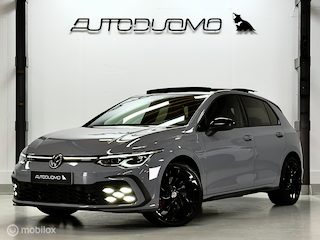Volkswagen Golf 1.4 eHybrid GTE | Pano | Mistlampen | IQ | 19" | Black Style | Stoel- & Stuurverwarming | ACC | Apple- & Android CarPlay | 245PK