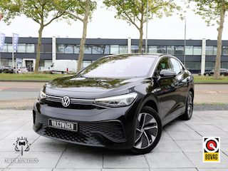Volkswagen ID.5 Pro Business 77 kWh 150KW | 360° | Keyless | Elek.Kofferklep | Adaptive Cruise | Dodehoek | Stoel&Stuurverwarming | 19"Inch |