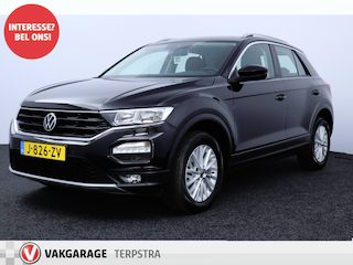Volkswagen T-Roc 1.5 TSI Style Business/ Trekhaak/ Elek. Kofferklep/ Apple + Android/ DAB+/ Navi/ Airco/ Adaptive Cruise/ Lane-Assist./ Elek. pakket/ Isofix/ Bluetooth/ Multi. LEDER. Stuur/ 16'' LMV/ Mistl./ PDC/ LED Dagrijverl.