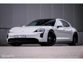 Porsche Taycan GTS 93 kWh 517 pk | Alcantara pack | Carbon afwerking | Sportchrono | 21 inch | krijtgrijs | 360 camera | Panorama | Comfort stoelen | Rijklaarprijs |