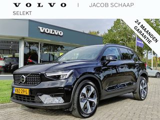 Volvo XC40 B4 211PK Plus Dark | Stoel/Stuur Verwarming | Trekhaak |  ACC | H&K | BLIS | Keyless |