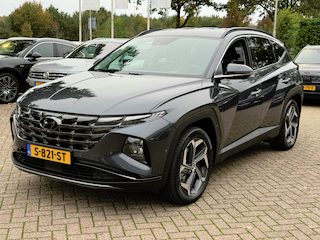 Hyundai Tucson 1.6 T-GDI PHEV Premium 4WD / Trekhaak / 360Camera / Leder / Keyless / 19'' / Stoelventilatie+Verwarming / Dodehoek / DAB / ACC / Stuurverwarming