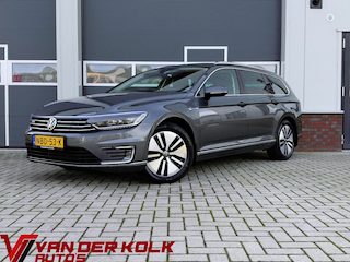 Volkswagen Passat Variant 1.4 TSI GTE | Navigatie | Adaptive Cruise | LED | Stoelverwarming | Sensoren | Trekhaak