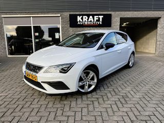 Seat Leon 1.5 TSI FR Ultimate Edition Black Sky | Virtual | Keyless | Full LED | Ambient | Camera | Clima |