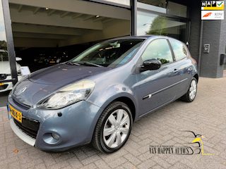 Renault Clio 1.6 20th Anniversary / Automaat