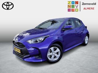 Toyota Yaris 1.5 Hybrid 115 Comfort Trekhaak all seasonbanden