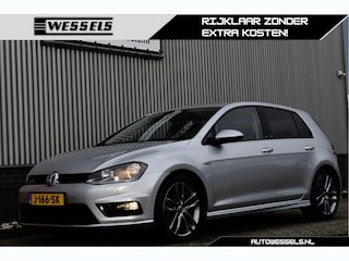 Volkswagen Golf 1.2 TSI R-line Stoelverwarming, Trekhaak, Cruise control, Carplay