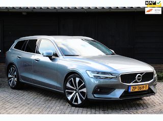 Volvo V60 2.0 T4 Momentum Pro Navigatie/Parkeersensor/Lane Assist/Half-Leer