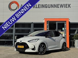 Toyota Yaris 1.5 Hybrid GR Sport / JBL Audio / Camera / Applecarplay/AndroidAuto / Navi / Stoelverwarming /