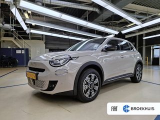 Fiat 600 1.2 Hybrid Urban 110pk | Pack Style + Winter + Comfort | Navigatie | Stoelverwarming | Achteruitrijcamera | !!