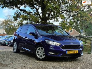 Ford Focus 1.0 Lease Edition | Cruise + Stoel/stuur verw. + Clima nu € 5,450-!!!