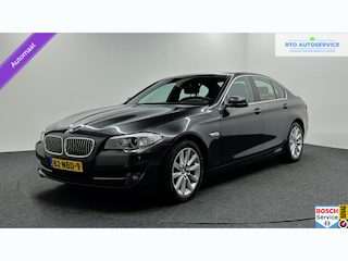 BMW 523i High Executive LEER NAVI ECC STOELVERWARMING.