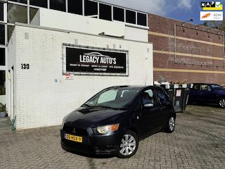Mitsubishi Colt 1.1 Invite - Nette auto - Rijdt en schakelt goed!