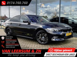 BMW 330e Sport Line | Business Professional | Live Cockpit | Stoelverwarming | Alarm | 19 inch